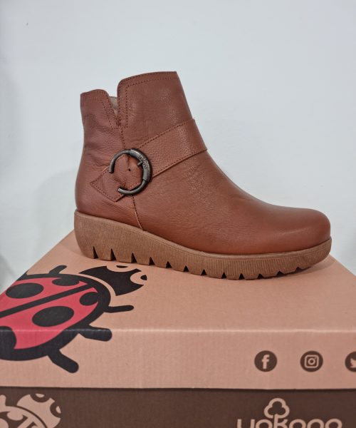 yokono botin camel